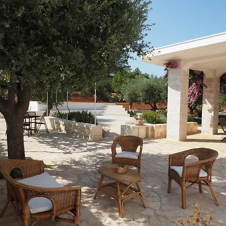 Dimora Delle Pi * Locorotondo